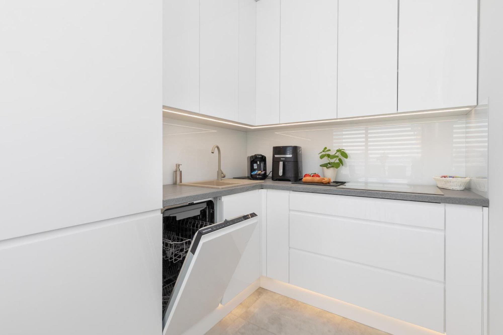 Apartamenty Nadbrzezna 250 M Do Plazy By Noclegi Renters Gaski  Exterior photo